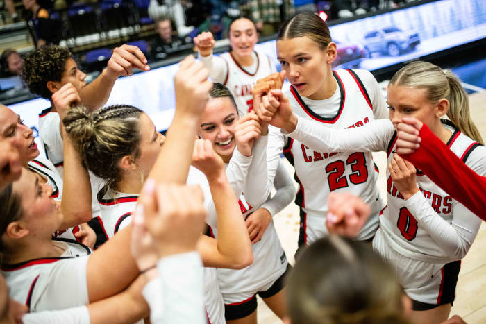 Clackamas Jesuit 6A Oregon girls basketball quarterfinal 2024 Naji Saker-128
